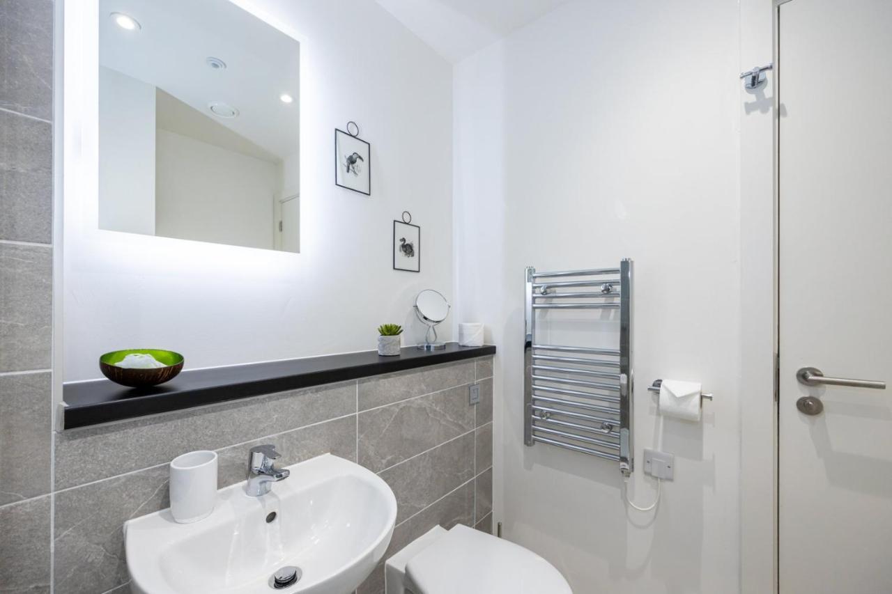 Guestready - A Modern Getaway In Vauxhall Liverpool Exteriér fotografie